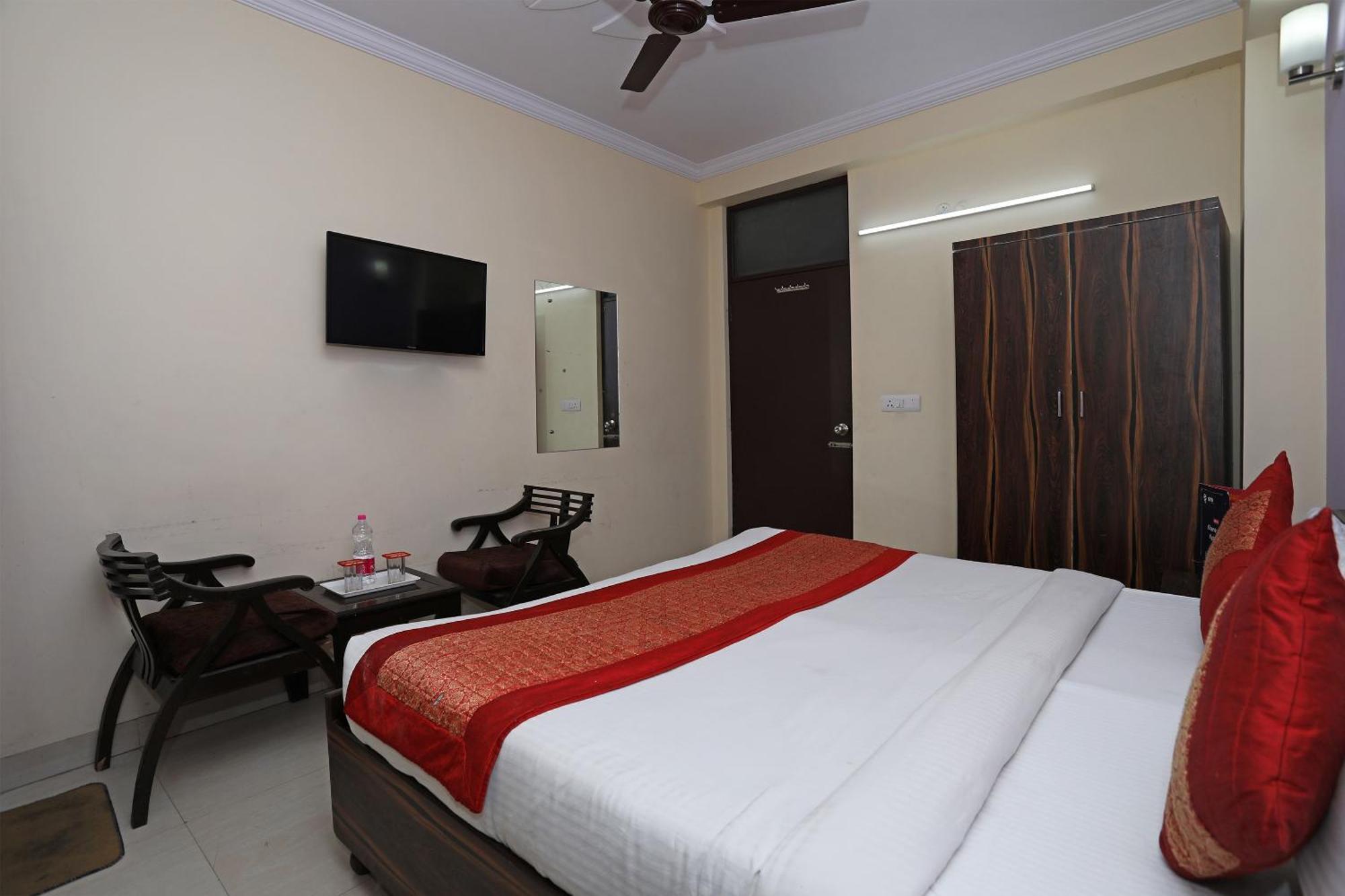 Hotel O Mahipalpur Inn Új-Delhi Kültér fotó