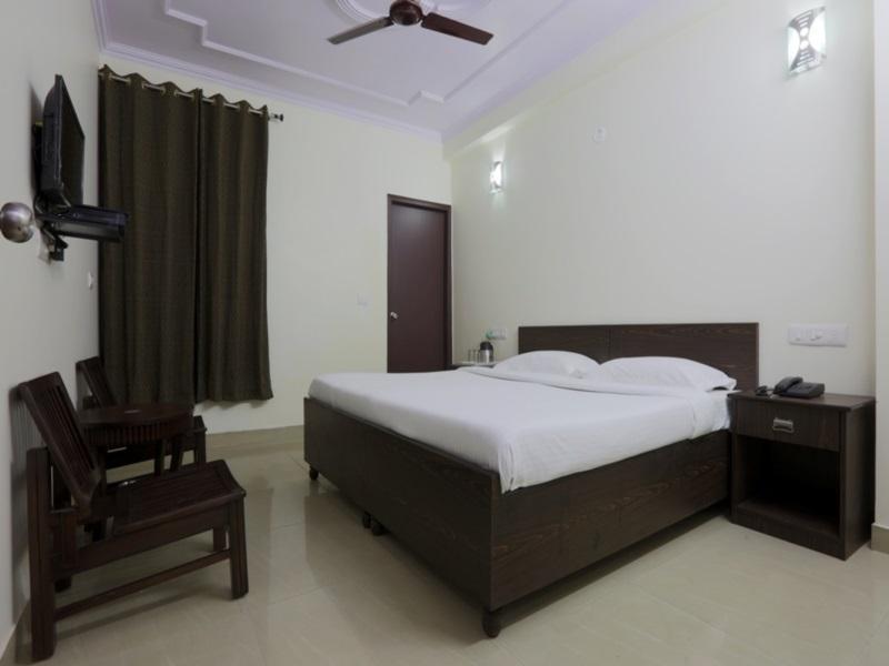 Hotel O Mahipalpur Inn Új-Delhi Kültér fotó