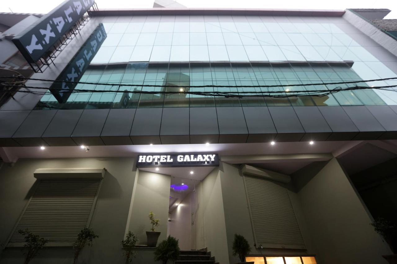 Hotel O Mahipalpur Inn Új-Delhi Kültér fotó