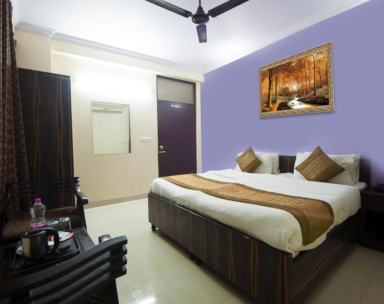 Hotel O Mahipalpur Inn Új-Delhi Kültér fotó