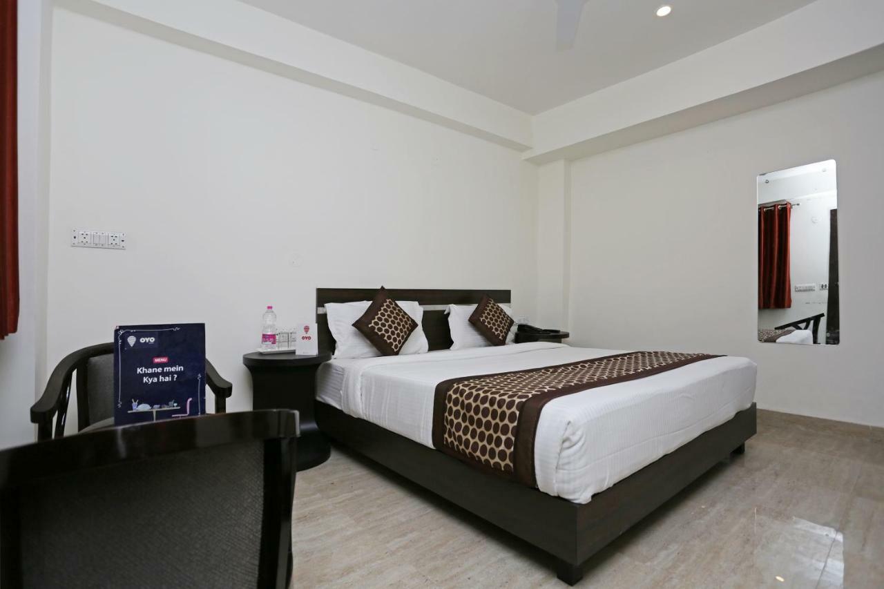 Hotel O Mahipalpur Inn Új-Delhi Kültér fotó