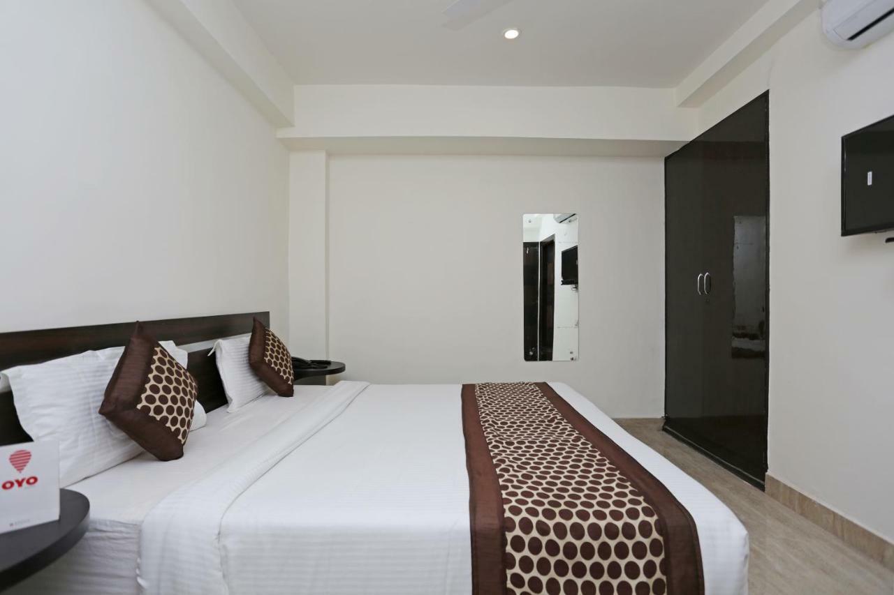 Hotel O Mahipalpur Inn Új-Delhi Kültér fotó